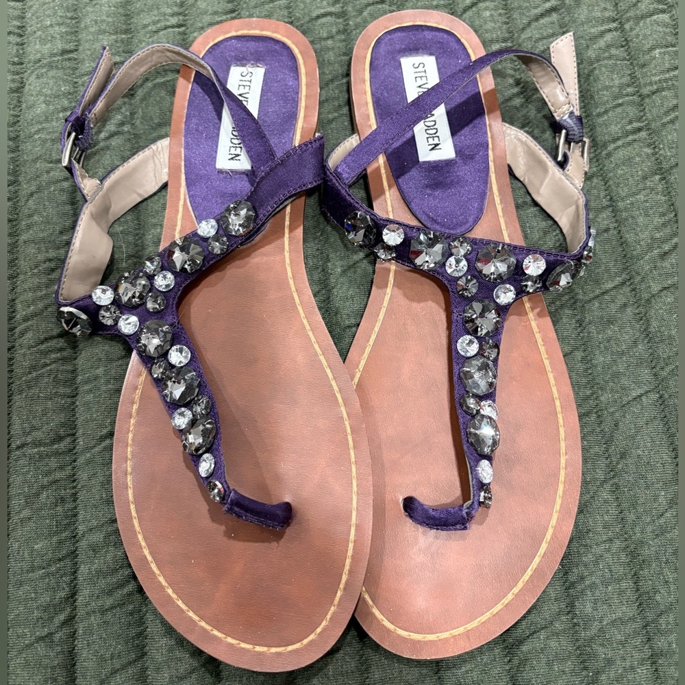 Steve Madden Embellished Purple Sandal Rhinestones Size 9